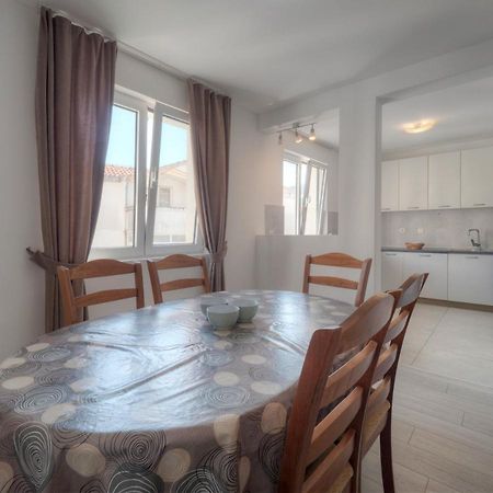 Family Three Bedroom Apartment Brando Будва Екстер'єр фото
